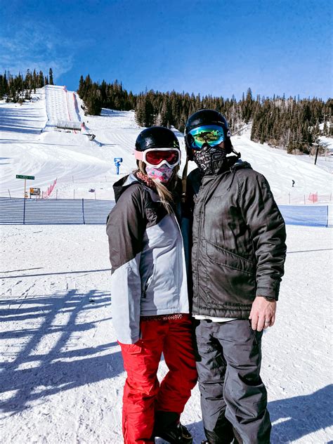 First time skiing? Check out my Denver travel guide! - The Ashmores Blog