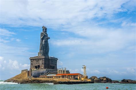 Thiruvalluvar Statue, located atop an Island near Kanyakumari : r/india