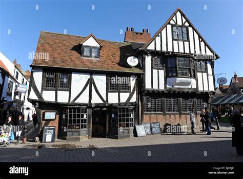 Gert and Henry's pub in the Shambles in City of York in North Yorkshire England Uk Stock Photo ...