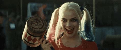 Harley Quinn GIFs - Find & Share on GIPHY