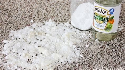 We already know that vinegar is a great weapon for fighting carpet stains, but adding a little ...