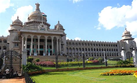 Travel & Adventures: Bangalore ( बंगलौर ). A voyage to ancient and ...