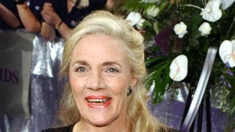 Emmerdale Actress Shirley Stelfox Dies | Ents & Arts News | Sky News