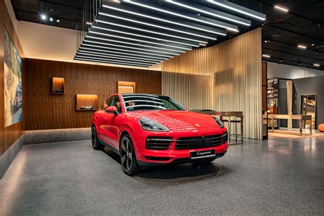 Porsche Studio Hà Nội – Porsche Vietnam