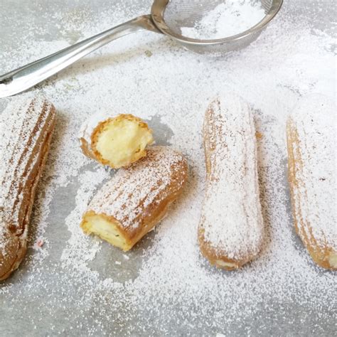 Vanilla Eclairs – proudlypetite