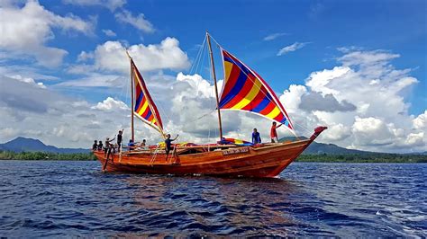 Philippine boats and ships | Karakoa, Vinta, Paraw and Balangay ...