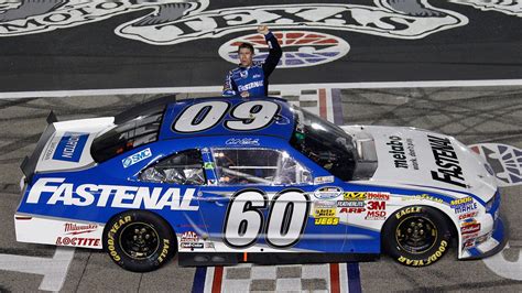 Fastenal To Sponsor Carl Edwards For 17 NASCAR Sprint Cup Series Races In 2012 - SBNation.com