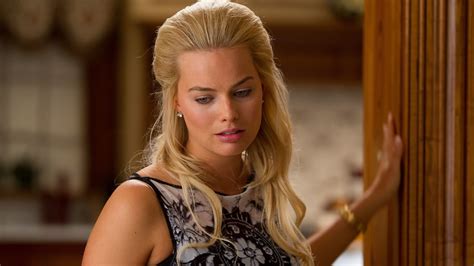 Margot Robbie Wolf Of Wall Street Wallpaper - Wallpaper Sun