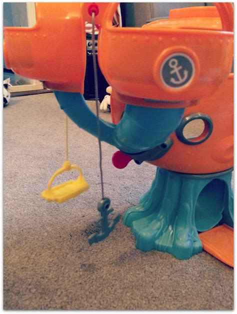 Octonauts Octopod Playset Review - Lamb & Bear