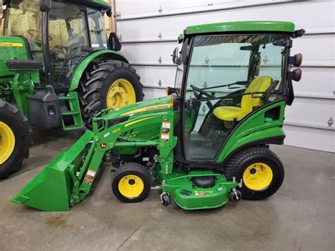 LIKE NEW - LOW HOUR John Deere 1025R Sub Compact Tractor, Loader, Mower ...