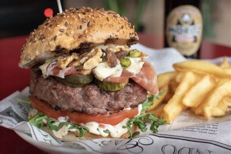 Top 10 Best Burgers in Barcelona - Discover Walks Blog