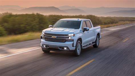 2019 Chevrolet Silverado High Country First Drive Review | Automobile ...