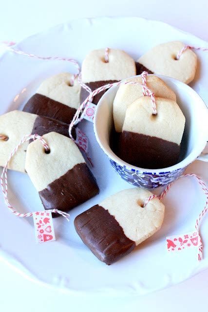 Chocolate-Dipped Tea Bag Cookies – Edible Crafts