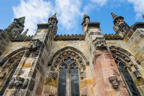 Rosslyn Chapel Tours – Scottish Guided Tours – Visit Rosslyn Chapel