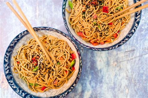 FOOD_MAINS_Asian Noodles with Beef Skewers-32 - Jennifer Eremeeva