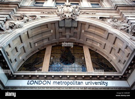 London metropolitan university building hi-res stock photography and ...