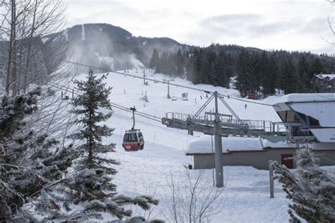 Gondola at Whistler Village, Whistler, BC Stock Photo - Image of gondola, snowboarding: 137270416