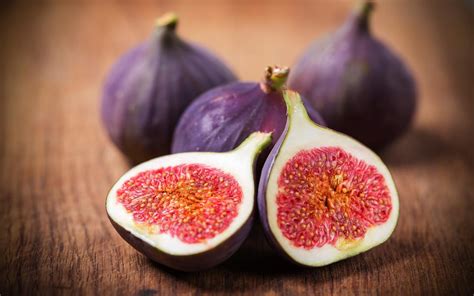 Figs: Benefits, side effects, and nutrition