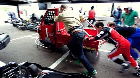 TG’s guide to motorsport: Piaggio Ape racing | Top Gear