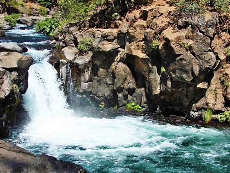 The Lower McCloud In Northern California is a Beautiful Waterfall ...