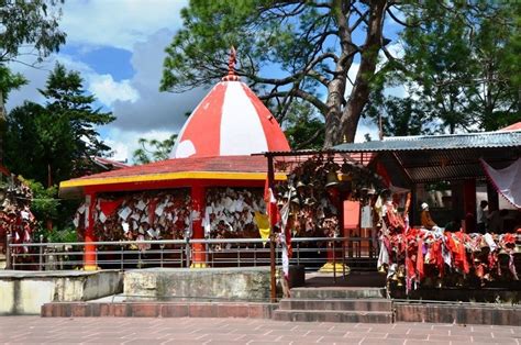 Chitai Golu Devta Temple, Almora - Timings, History, Darshan, Pooja Timings