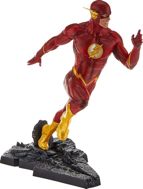 DC Collectibles DC Core: The Flash PVC Statue, Statues - Amazon Canada