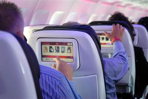 American Airlines Cutting Back In-Flight Entertainment | Southern Living