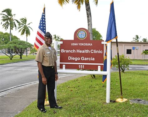 DVIDS - Images - HM1 Azunie Reenlistment Diego Garcia - Feb. 5, 2021 [Image 3 of 4]