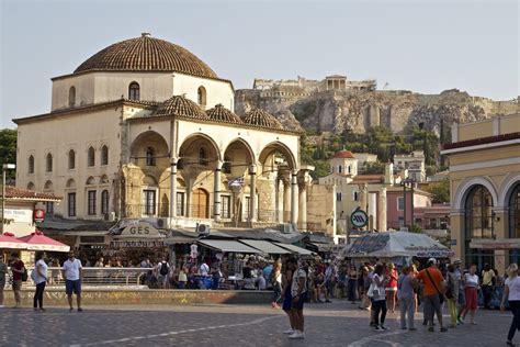 Walking in Monastiraki – mygreece.tv