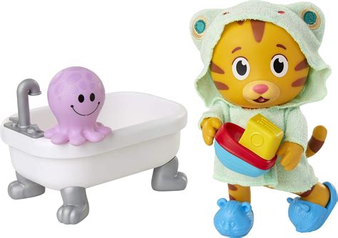 Daniel Tiger's Neighborhood Bath Time Daniel Tiger Figure is 7" Tall – Articulated Neck, Arms ...