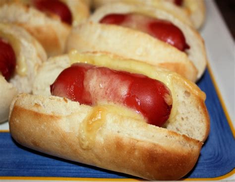 Mini Hot Dogs Recipe - Genius Kitchen