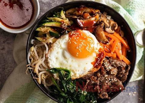 Cách làm cơm trộn Hàn Quốc Bibimbap hấp dẫn, đẹp mắt tại nhà