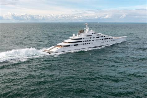 Largest Yacht In The World - The Azzam Superyacht