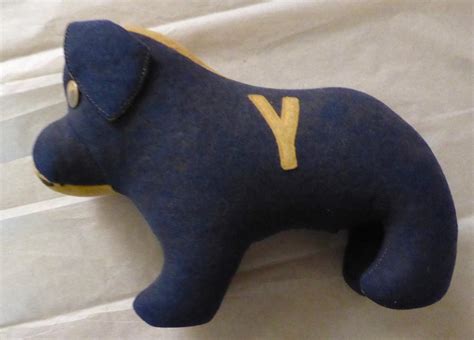 Lot - Very Rare Early / Antique YALE Bulldog Mascot