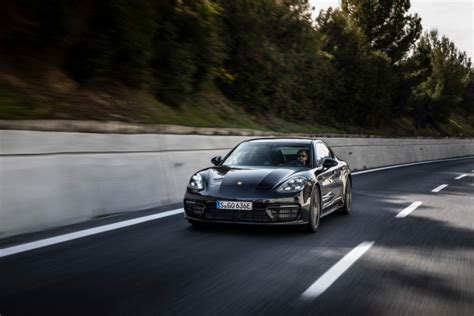 Road test 2023 Porsche Panamera 4 E-Hybrid Platinum Edition 971 — Drives.today