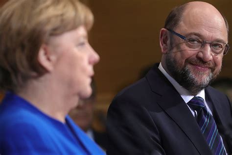 German SPD Leader 'Optimistic' Party Will Back Talks With Merkel - Bloomberg