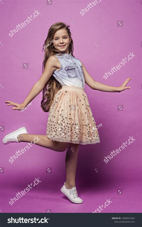 Child Model Poses Studio Girl Long Stock Photo 1096021664 | Shutterstock