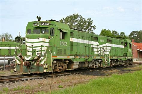 Santa Fe's CF7 Diesel-Electric Locomotives by Russell Tedder - THE MERIDIAN SPEEDWAY