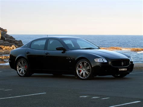 MASERATI Quattroporte Sport GT S Specs & Photos - 2009, 2010, 2011 ...