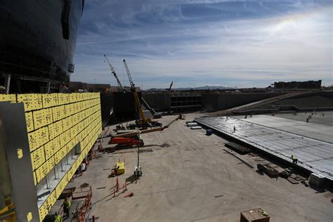 Allegiant Stadium Roof / Allegiant Stadium roof install is complete ...