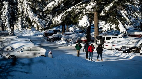 Winter Storm Updates: Subzero Wind Chills and ‘Arctic Blast’ Blankets U.S. - The New York Times