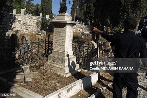 131 Mount Zion Cemetery Stock Photos, High-Res Pictures, and Images - Getty Images