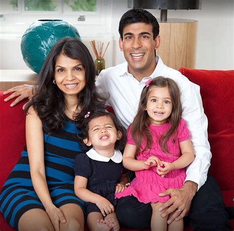 How will Rishi Sunak raise his family as Prime Minister? | Daily Mail ...