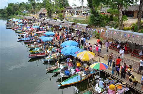 Wan's Footprints the World: Klonghae Floating Market, Hat Yai, Thailand