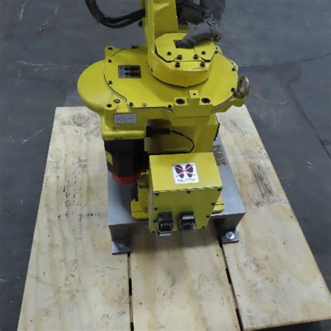 Fanuc M-6i/100 6 Axis Robot 6 Brake Robot ONLY 480V 3Ph | Bullseye Industrial Sales