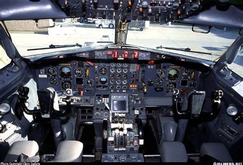 MX 727-200 Cockpit. | Boeing 727, Boeing, Cockpit