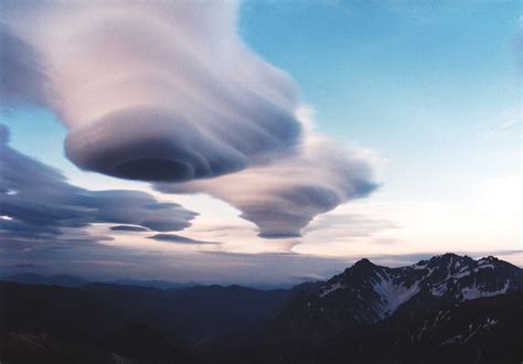 World's Most Amazing, Crazy & Rare Natural Phenomena You Won't Believe ...