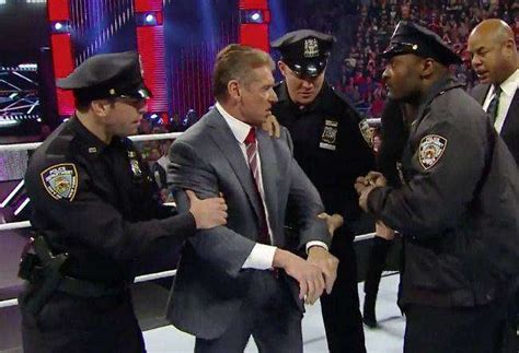 10 WWE Superstars with criminal records