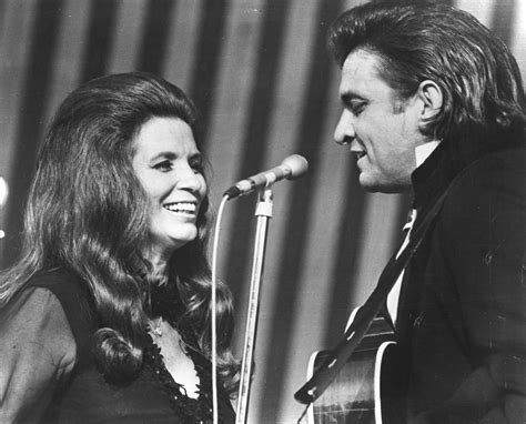 17 Photos of Johnny Cash and June Carter That Prove Their Love Had Its Own Heartbeat | Johnny ...