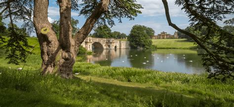 Thames Path Walking Holidays | Celtic Trails Self-Guided Walking Breaks